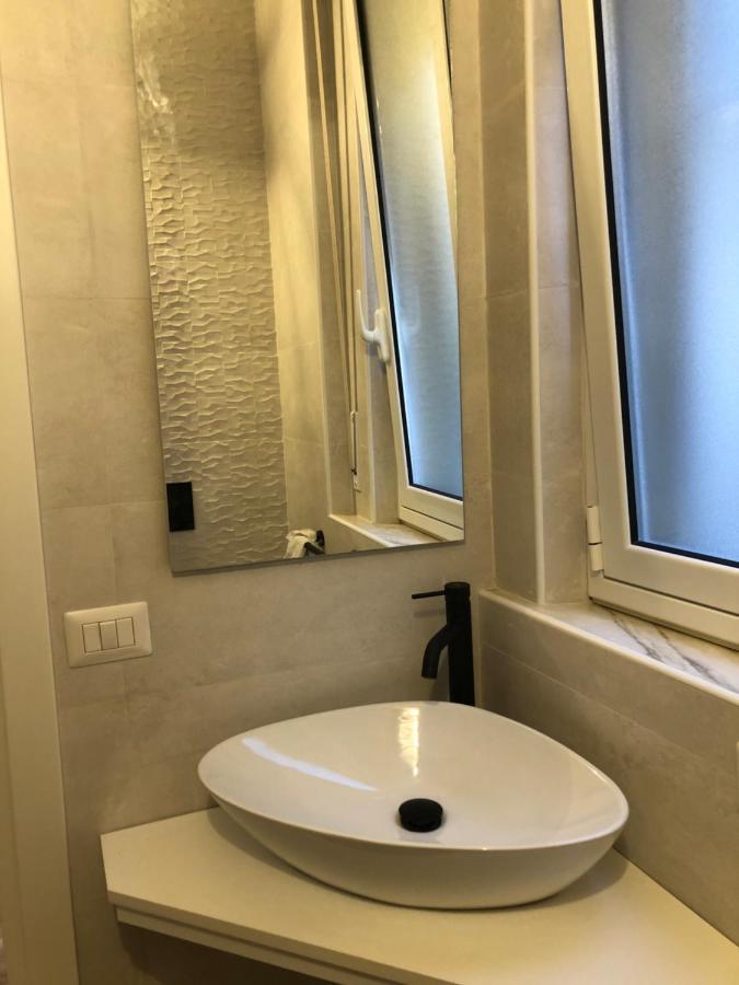 A Due Passi Dalla Scalinata Rooms Caltagirone Eksteriør billede