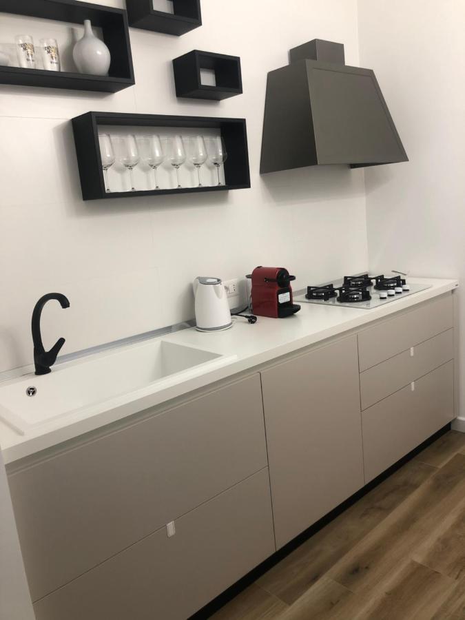 A Due Passi Dalla Scalinata Rooms Caltagirone Eksteriør billede